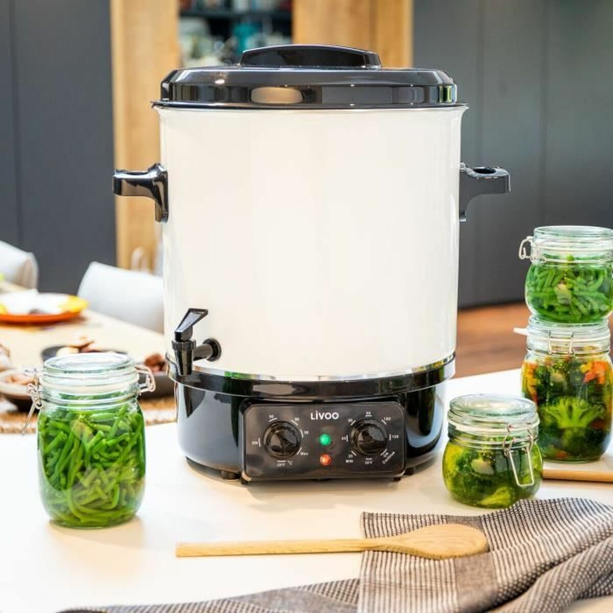 V5HED4C3E61BED92341004DA3AD036E4D4CR7372497P5