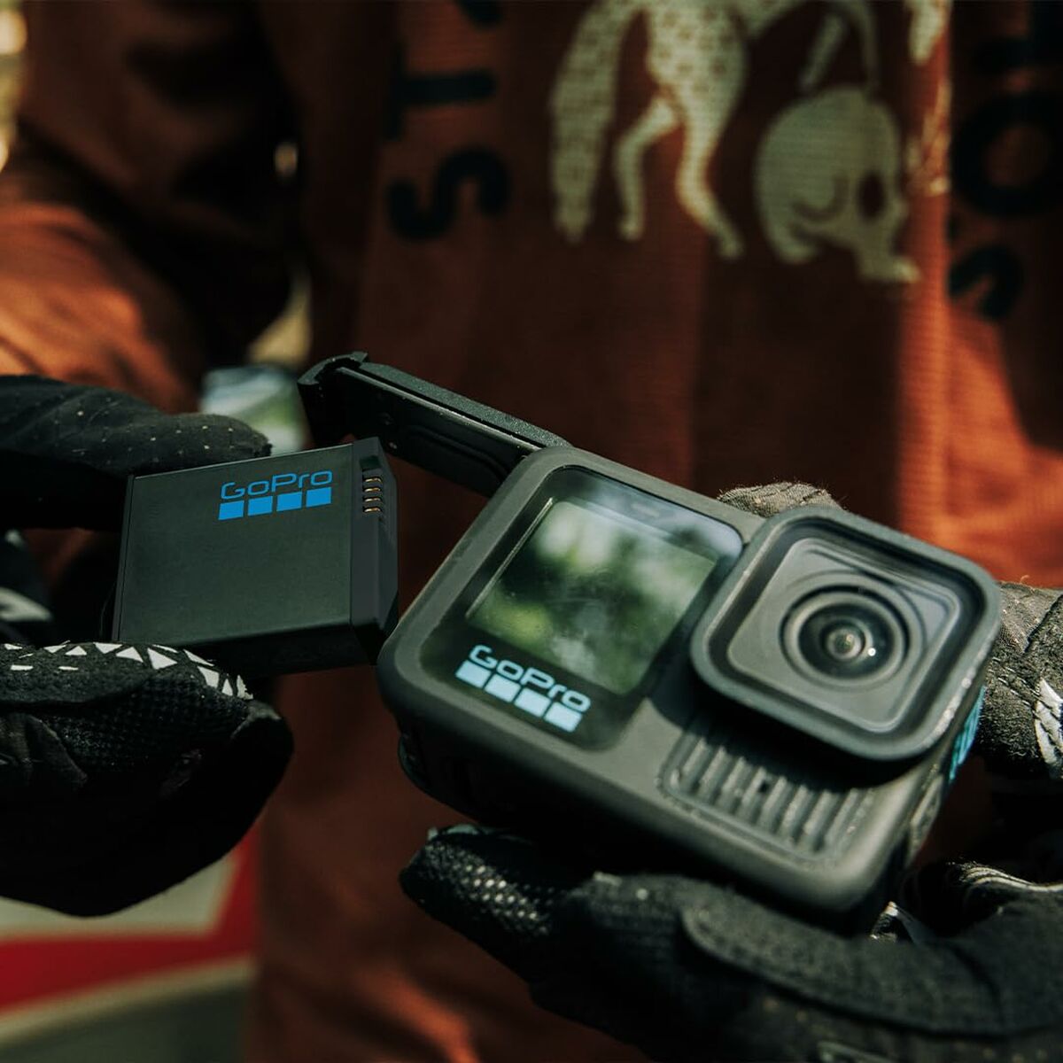 V3H85ACEBAA000E2A42E2C83CA3C2B89472R6993070P8