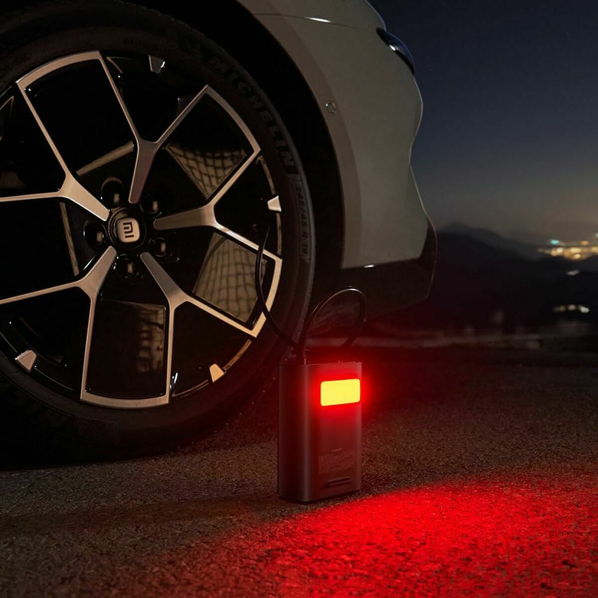 V5HBD8A44EB21108C7B5B2A9CFB7E602DDBR7041804P9