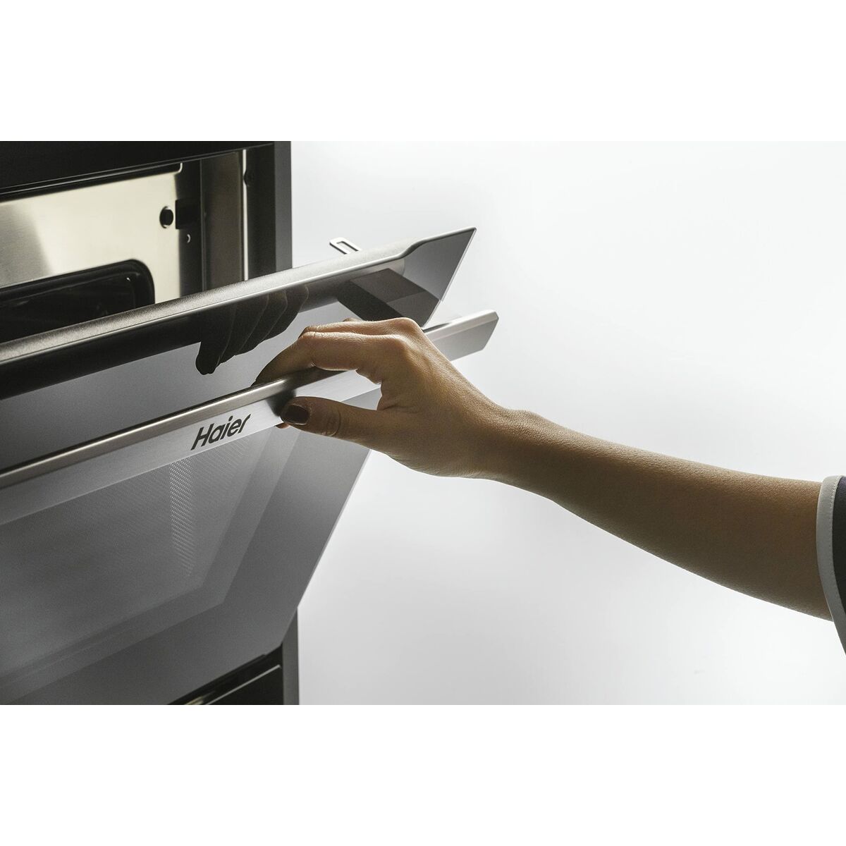 V3HB209AFD37D322A8B52622E0DFB042493R6760684P8